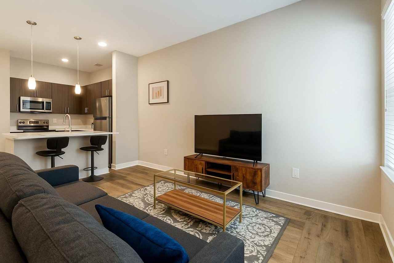 501N N New Jersey St #1378236P - Photo 3 of 21