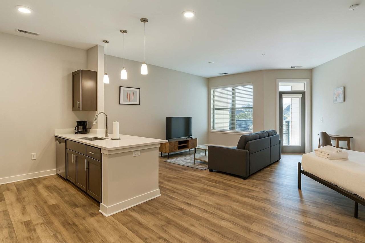 501N N New Jersey St #1378236P - Photo 5 of 21