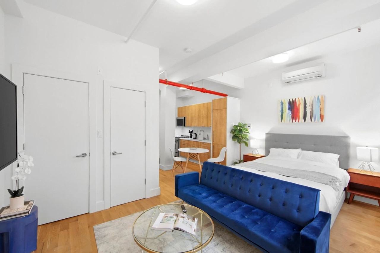 517 W 45th St #1224960P - Photo 5 of 13