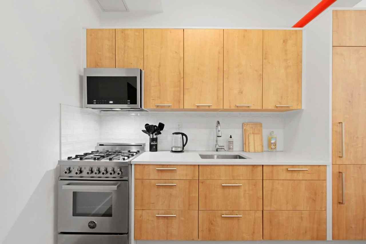 517 W 45th St #1224960P - Photo 6 of 13