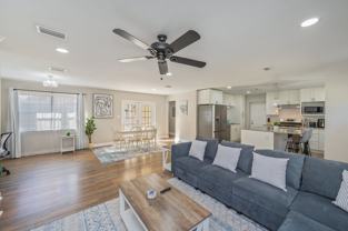 130 N Lorraine Dr - Photo 1 of 1