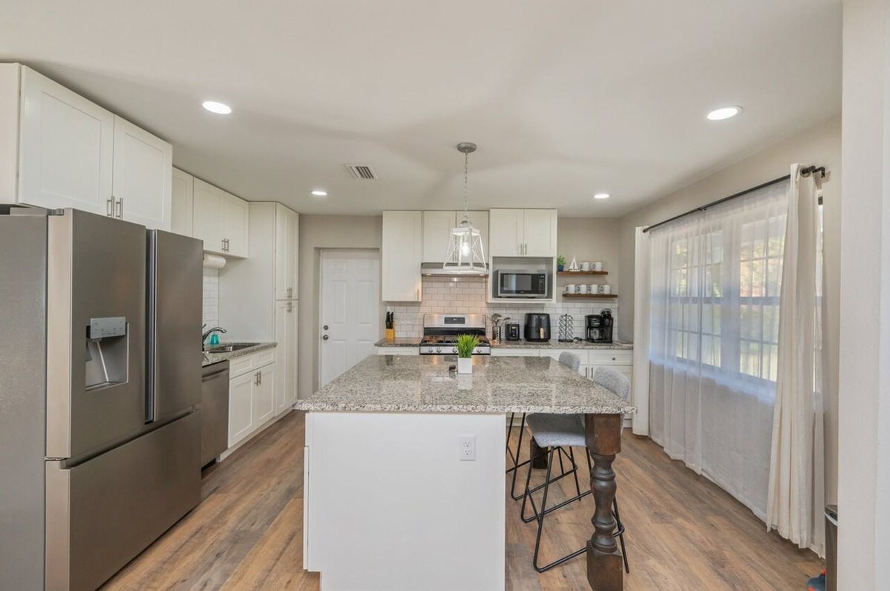 130 N Lorraine Dr #1244296P - Photo 6 of 26