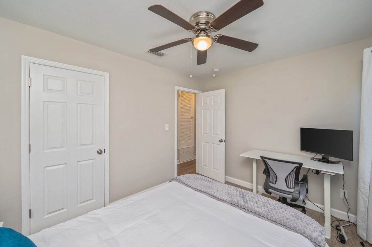 130 N Lorraine Dr #1244296P - Photo 7 of 26