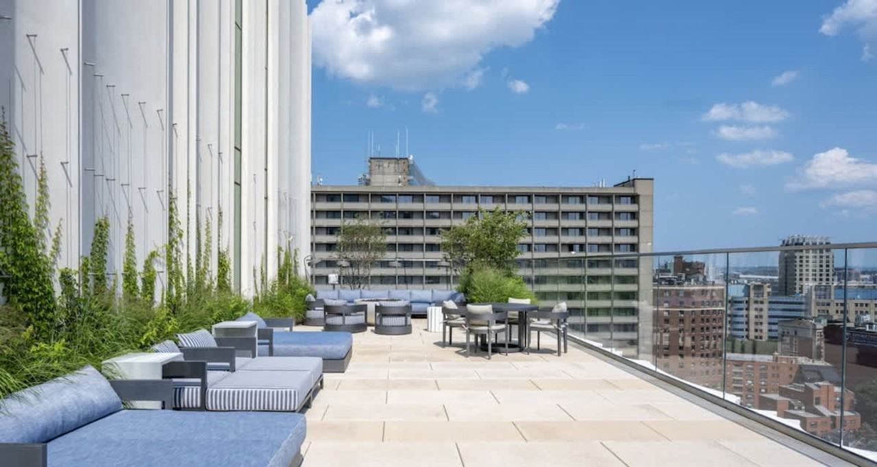 212 Stuart Street - Photo 6 of 83