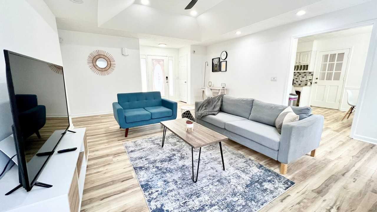 1875 Terrace Lake Dr #1254401P - Photo 3 of 26