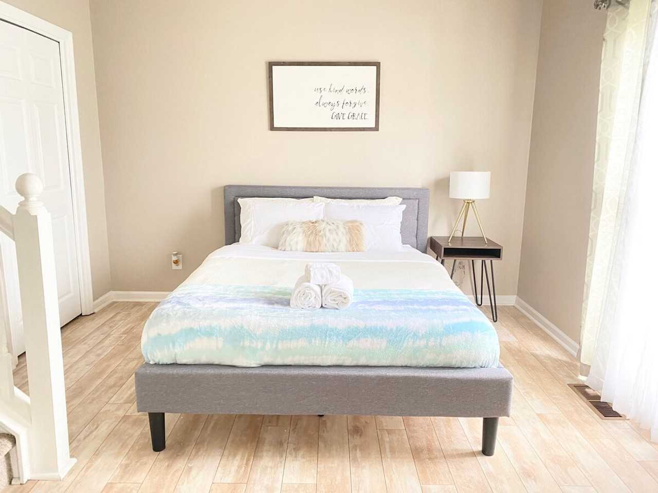 1345 Yorktown Dr #1254391P - Photo 4 of 21