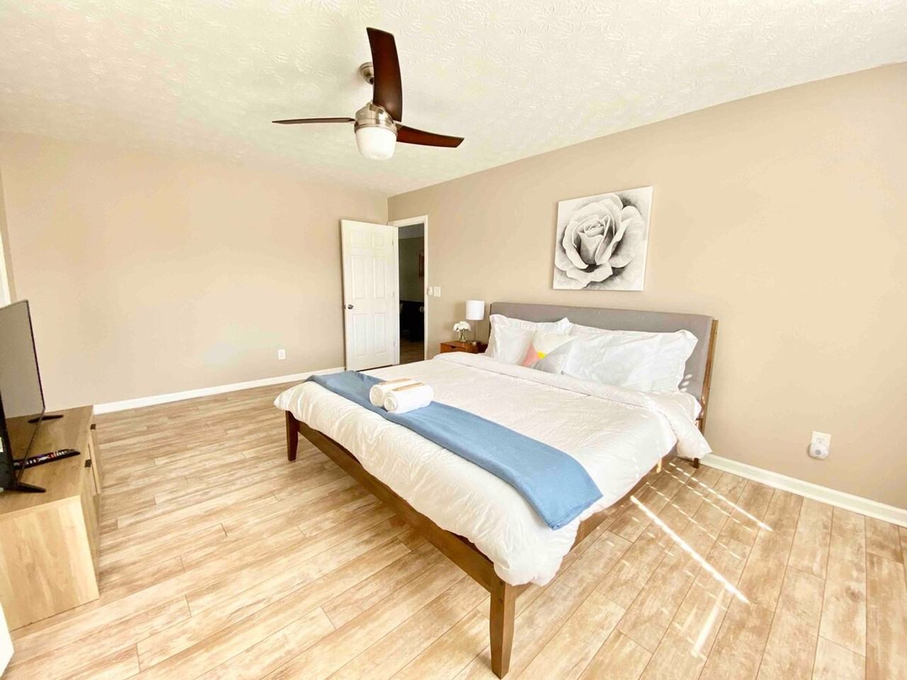 1254 Township Dr #1254393P - Photo 6 of 28