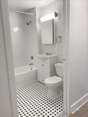 W 96th St #711 - Photo 3 of 6