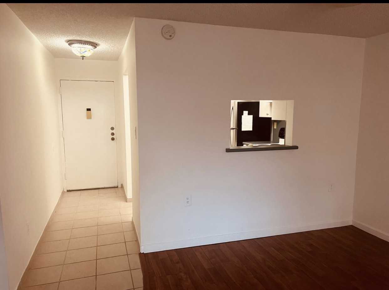 11925 Northeast 2nd Avenue #B - Photo 2 of 10