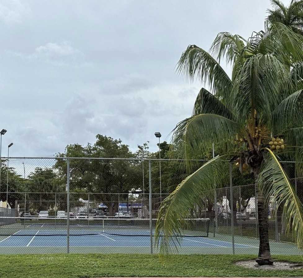 11925 Northeast 2nd Avenue #B - Photo 7 of 10