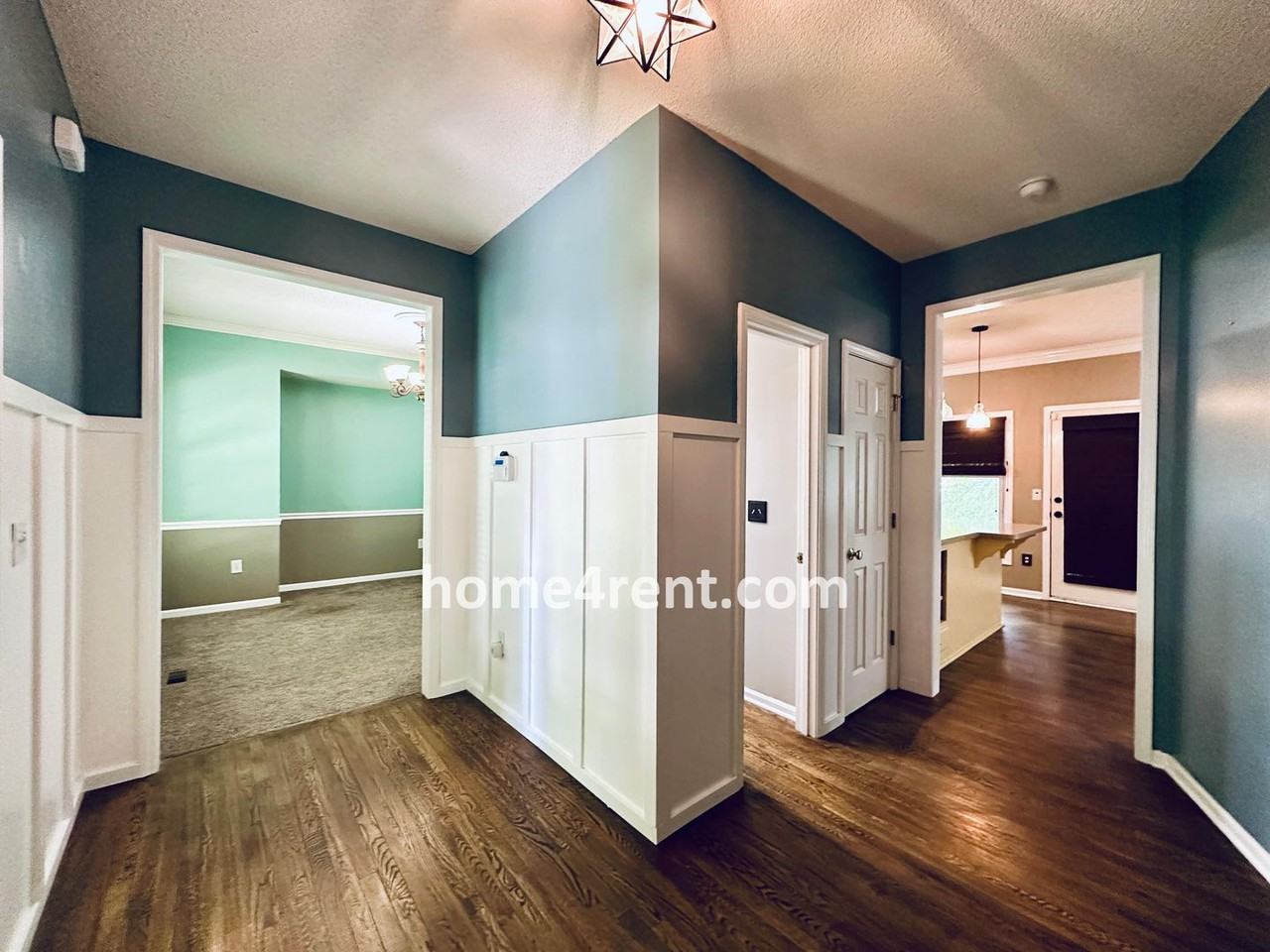 14197 W 149th Ter - Photo 4 of 50