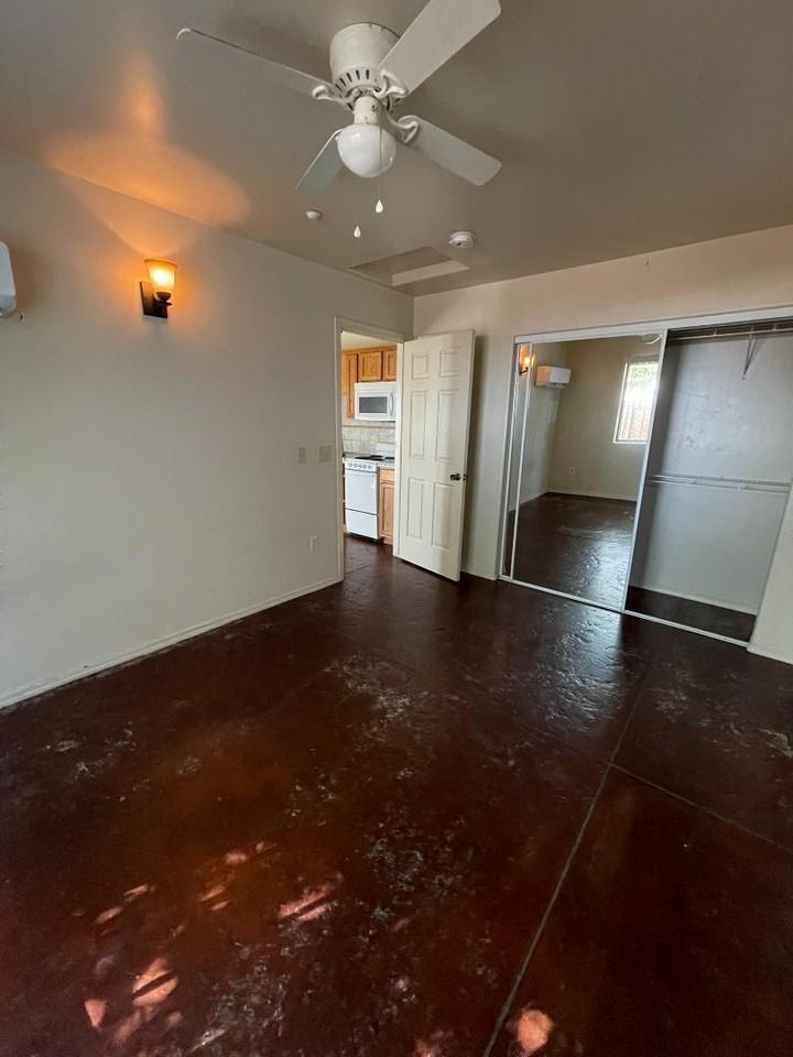 2540 Cutlass Ln - Photo 5 of 9