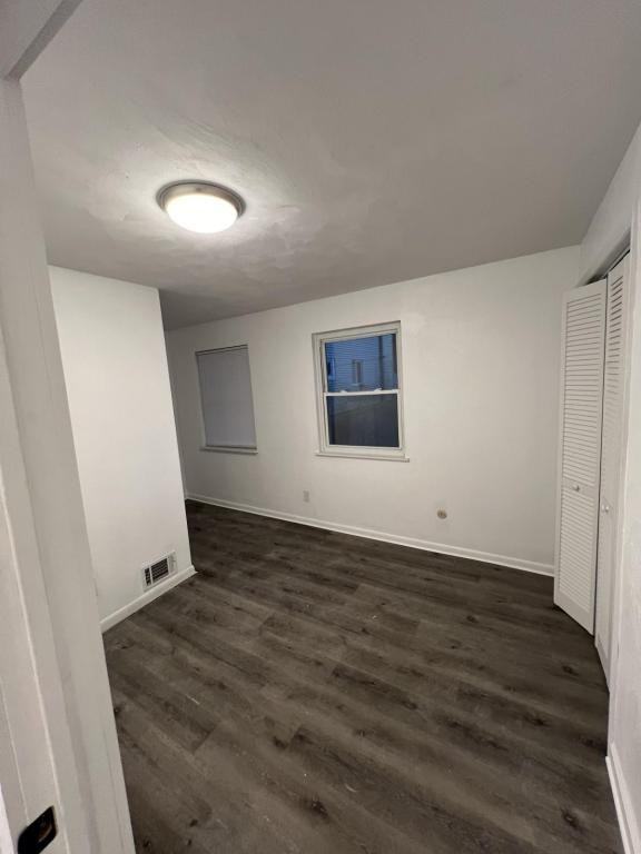 18 Bridge St - Photo 3 of 10