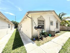 1840 Jefferson St #B - Photo 1 of 1