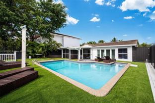 7701 Ne 8th Ave - Photo 1 of 1