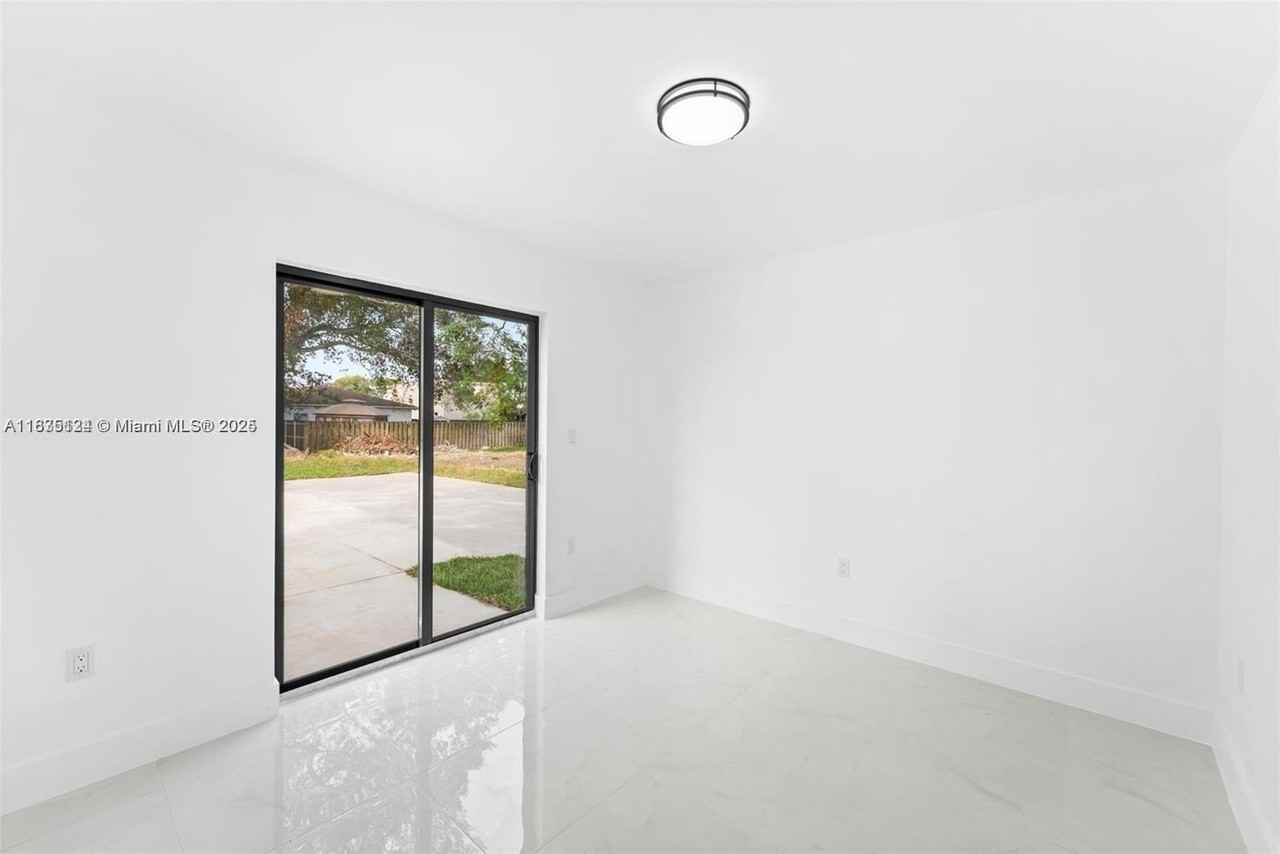 11997 Sw 218th St #1 - Photo 6 of 12