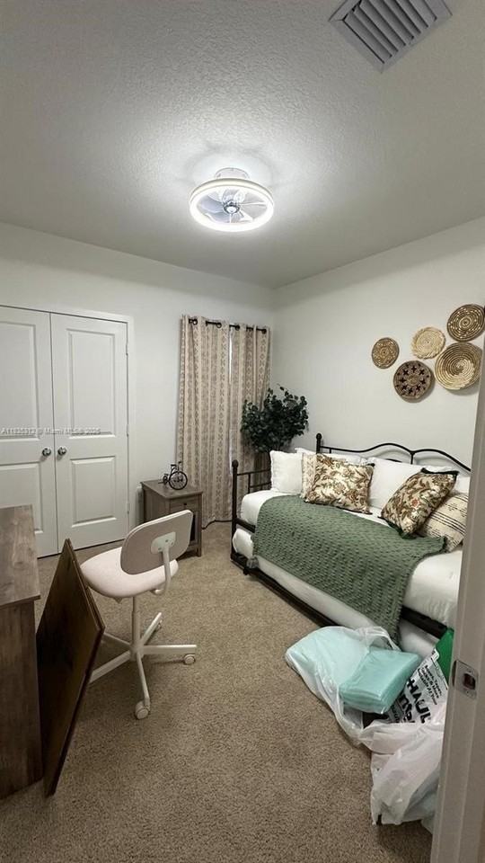 429 Ne 1st Dr #429 - Photo 3 of 8