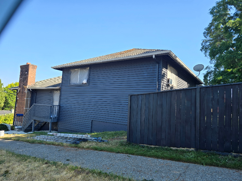 7703 27th Ave Sw - Photo 3 of 18
