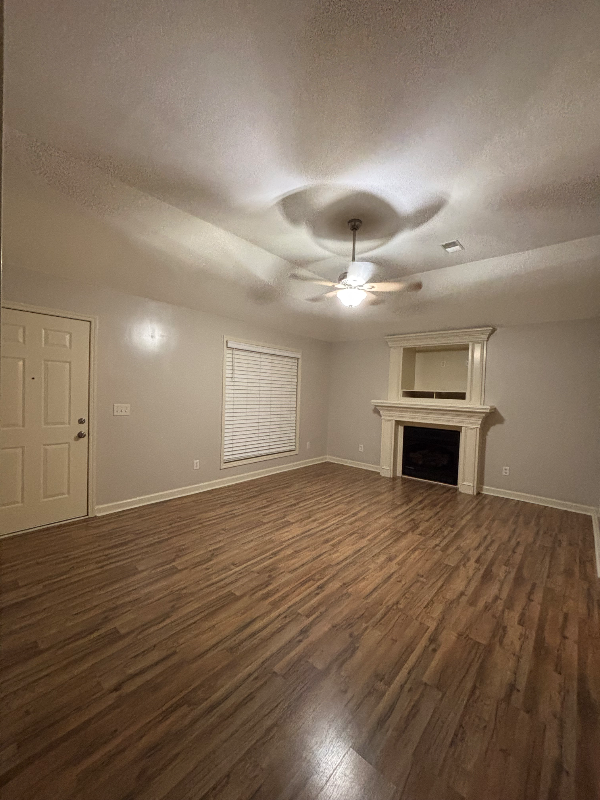 2224 Stepping Stone Dr - Photo 2 of 17