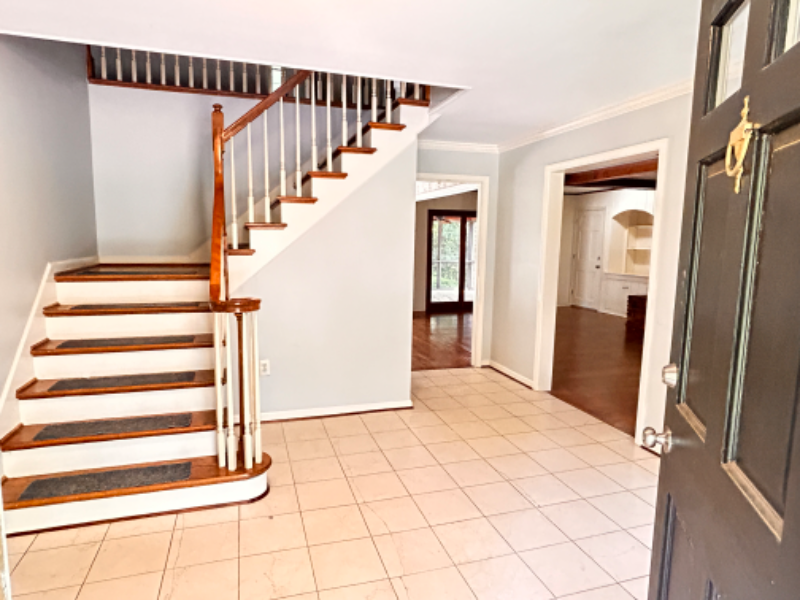 6405 Deep Creek Dr - Photo 2 of 13