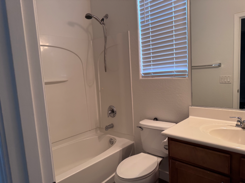 15055 W Alexandria Way - Photo 4 of 17