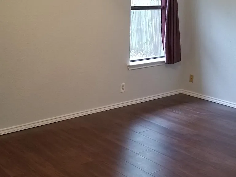 1700 Audra Ln - Photo 3 of 7