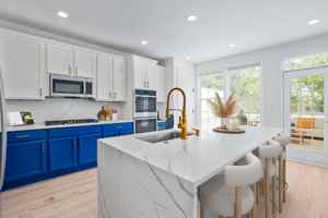 featured image of 43068 Shadow Ter