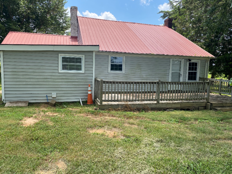 5156 Five Forks Rd - Photo 2 of 9