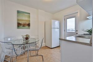 featured image of 144 Bowie Avenue #3