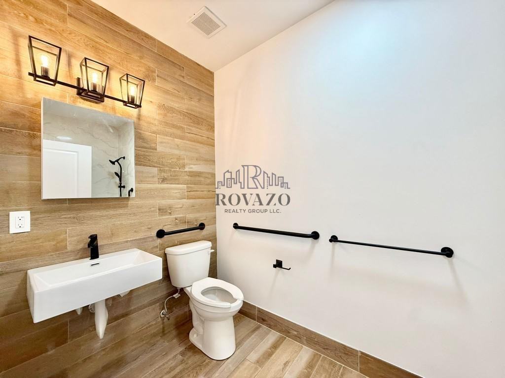 98 Clinton Avenue #103B - Photo 3 of 8