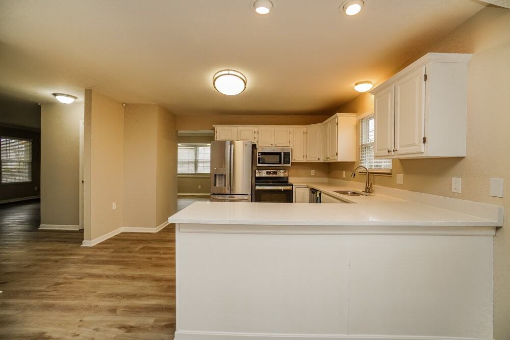 381 Stone Mill Rd - Photo 7 of 18