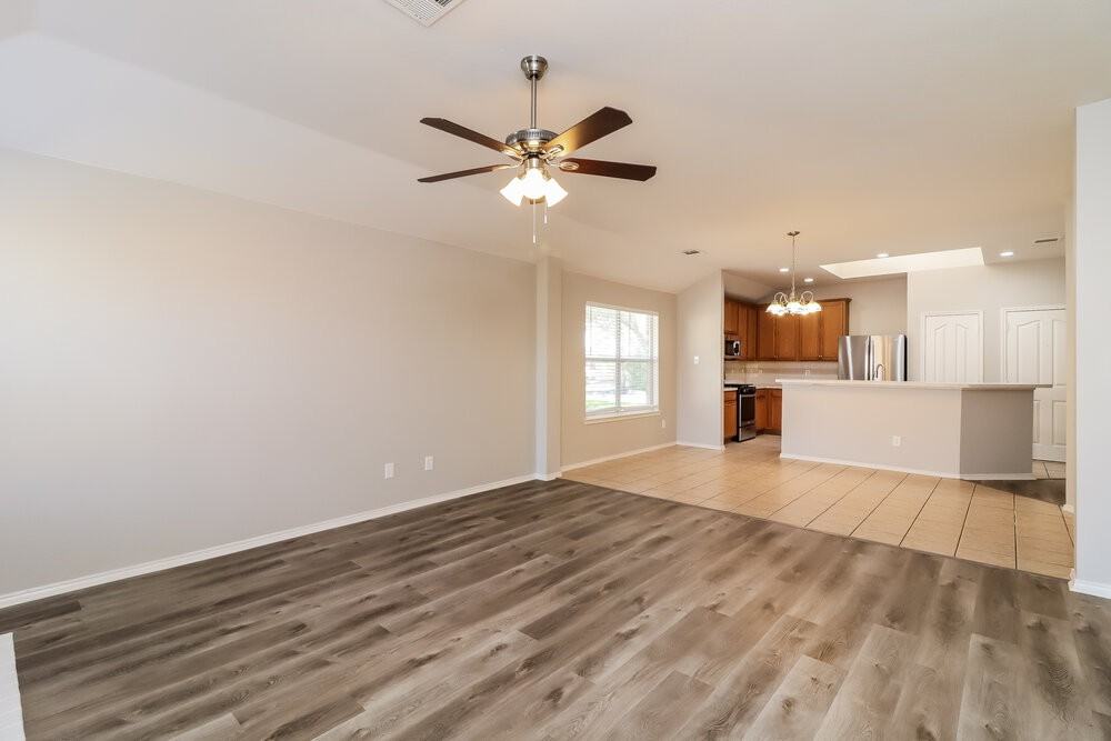 2904 Bourbon St - Photo 4 of 16