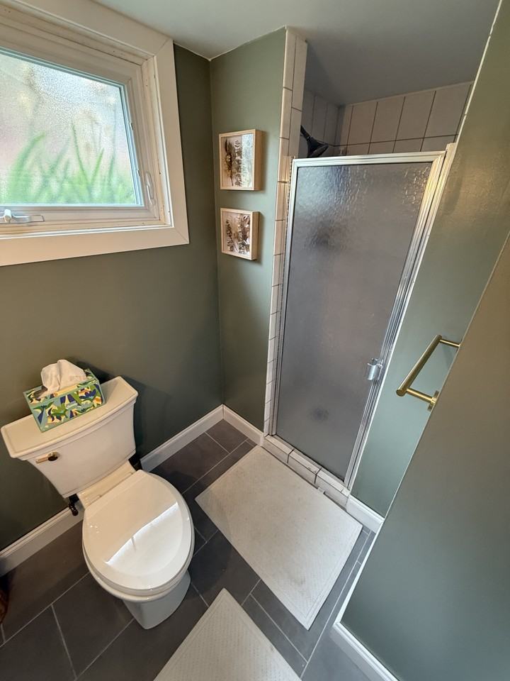 588 W Winona St #NA - Photo 5 of 20