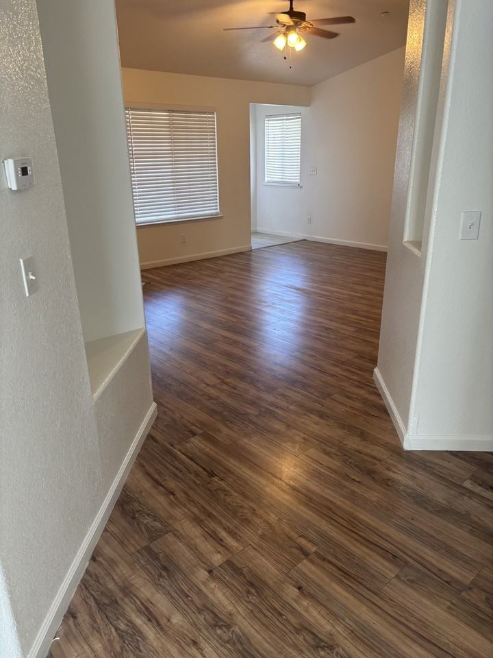 6194 W San Ramon Ave #NA - Photo 3 of 8