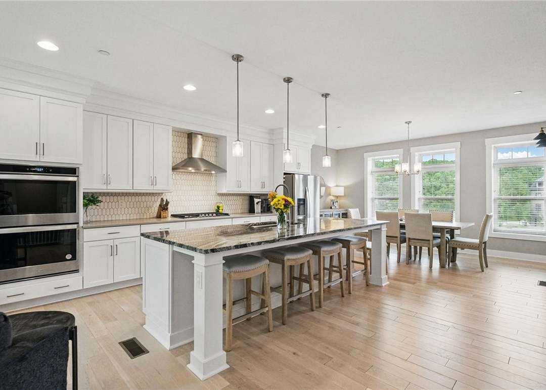 349 Azalea Dr #349 - Photo 3 of 26