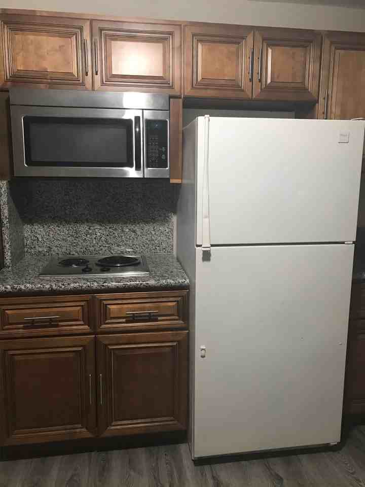 222 F St - Photo 5 of 11
