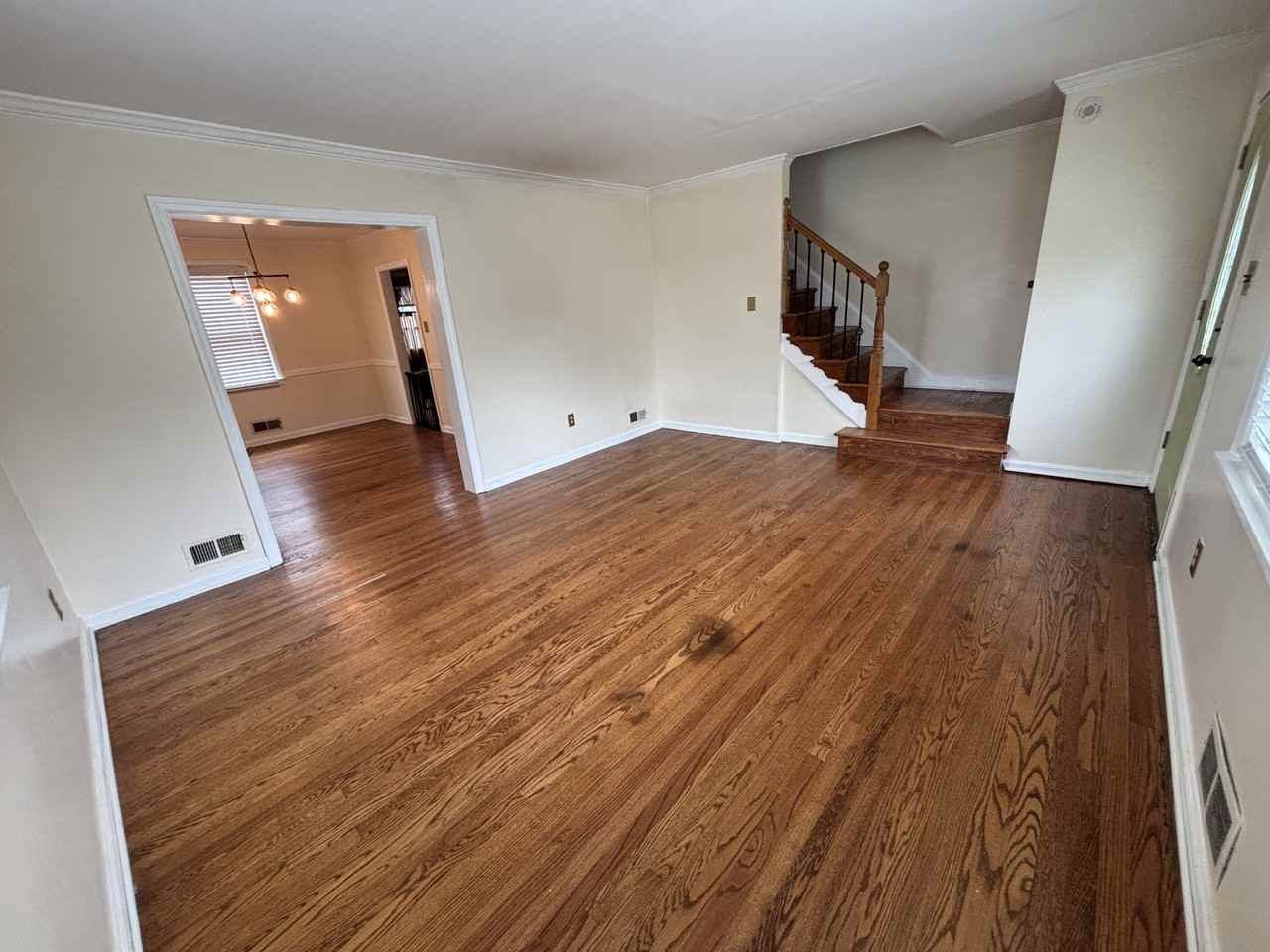 211 Lyndale Ave #NA - Photo 3 of 9