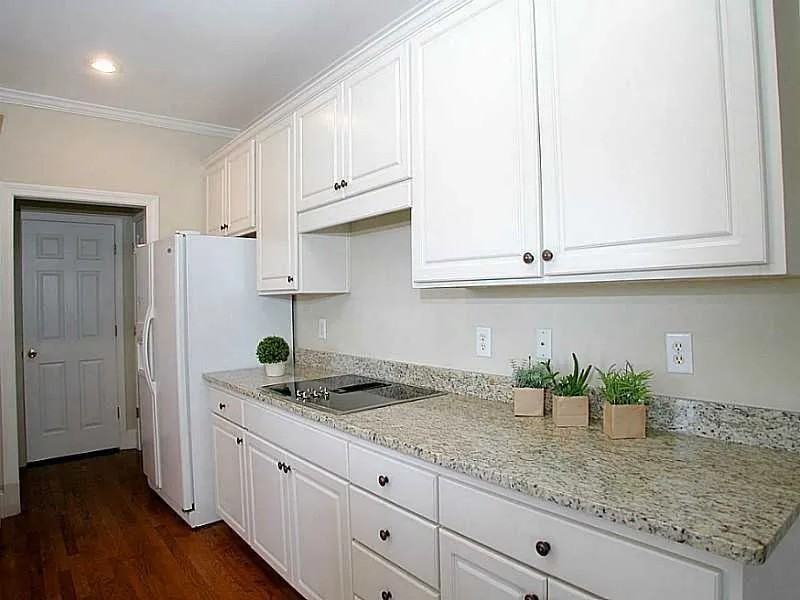 720 Leeds Garden Ter #NA - Photo 5 of 24