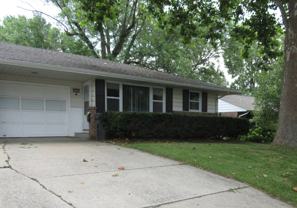 1003 E Mchenry St #NA - Photo 1 of 1