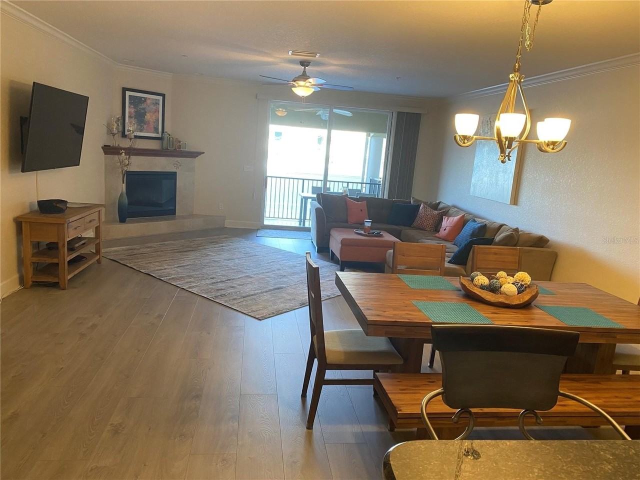 300 Capri Blvd #8 - Photo 7 of 50