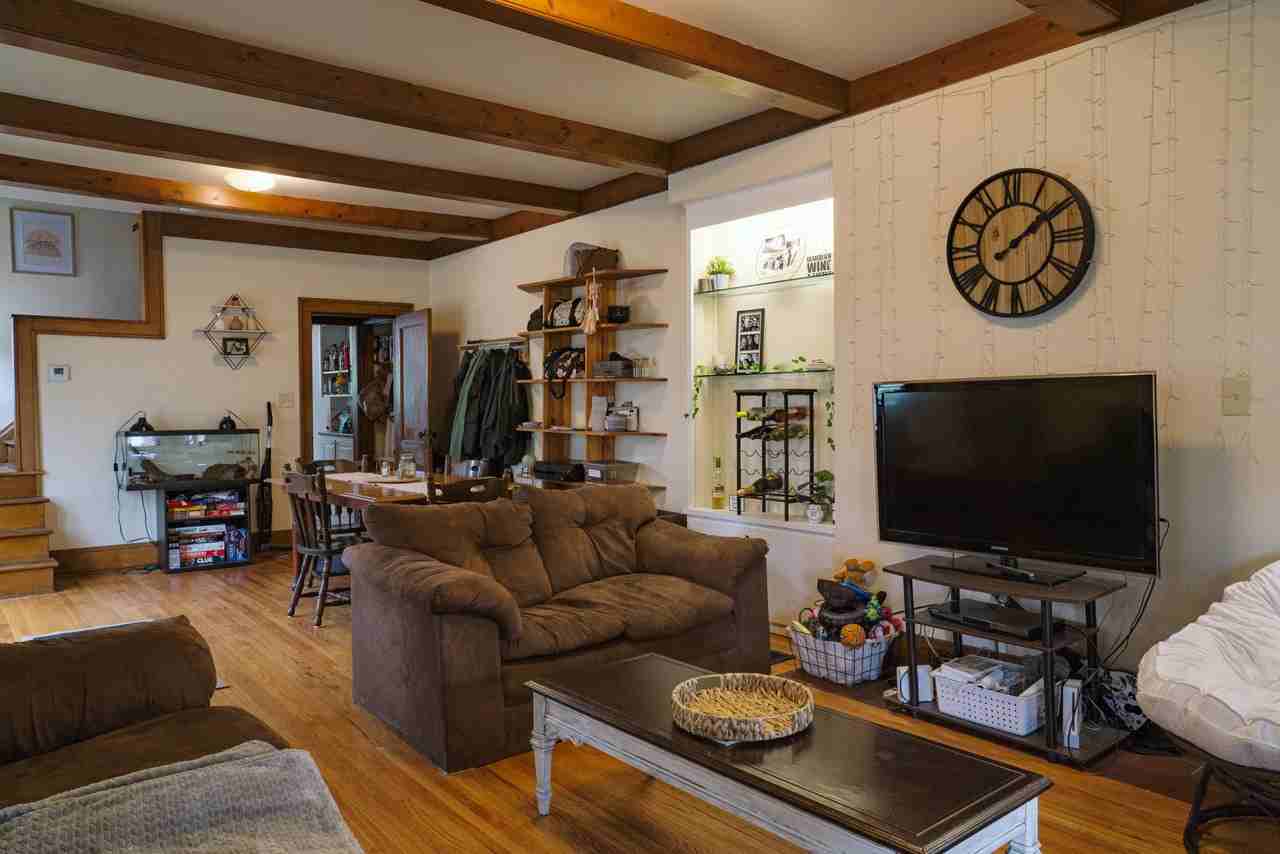 2919 Indianola Ave - Photo 2 of 10