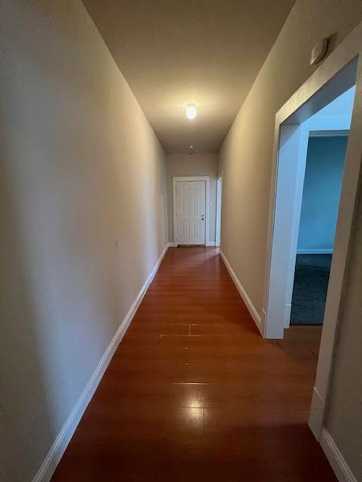 2208 Sanger Avenue - Photo 4 of 16