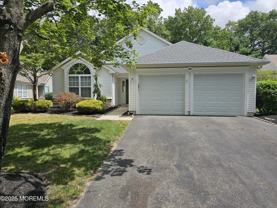63 Skyline Dr - Photo 1 of 1