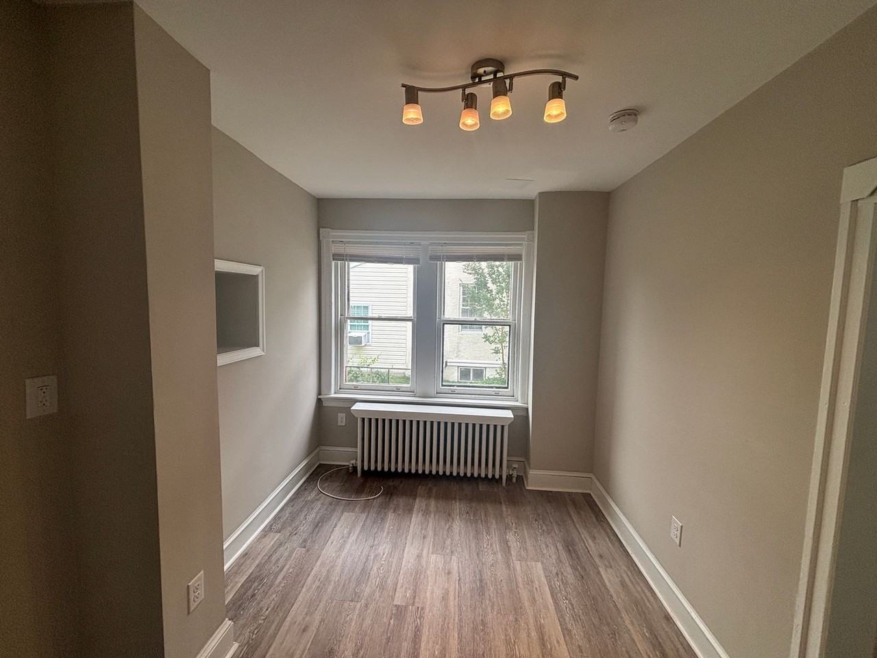 273 N Spring Garden St - Photo 7 of 23