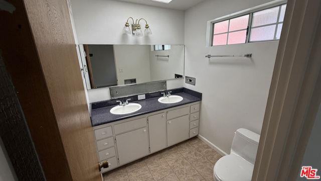 5902 Calvin Ave - Photo 2 of 8