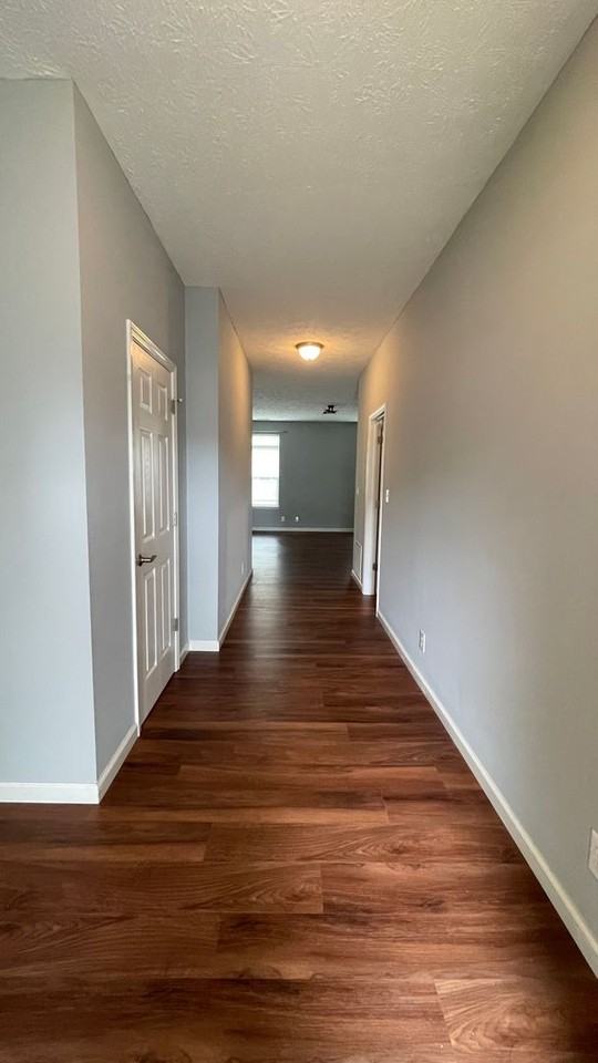 362 Chapelhill Dr - Photo 3 of 18