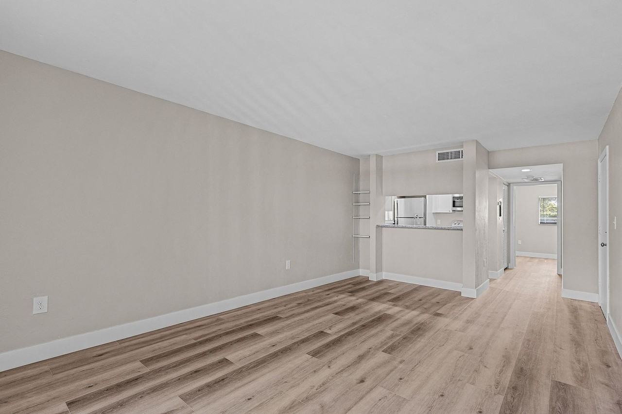 Residences at Maravilla - Photo 3 of 50