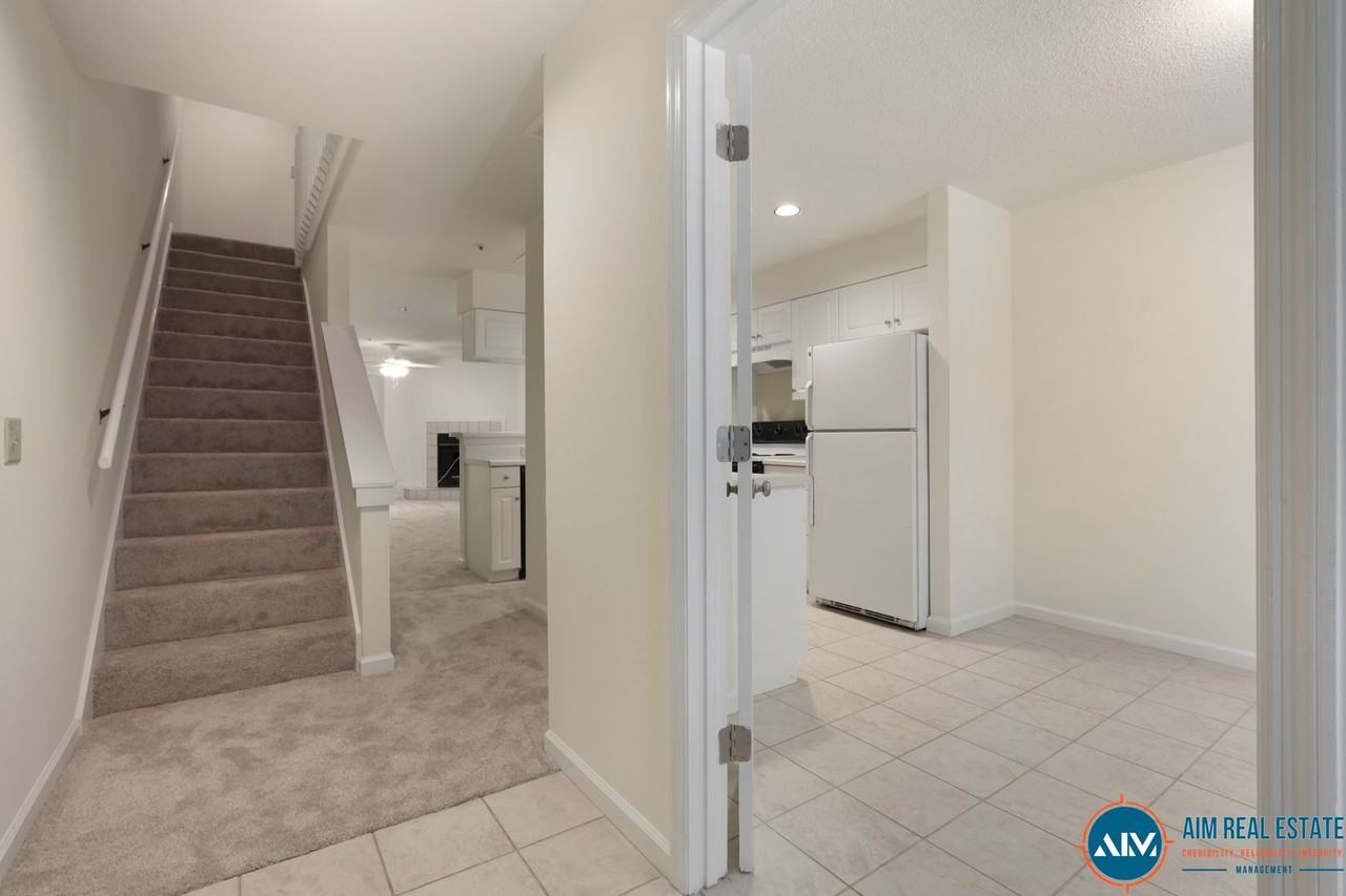50 Yacht Cove Dr - Photo 5 of 37