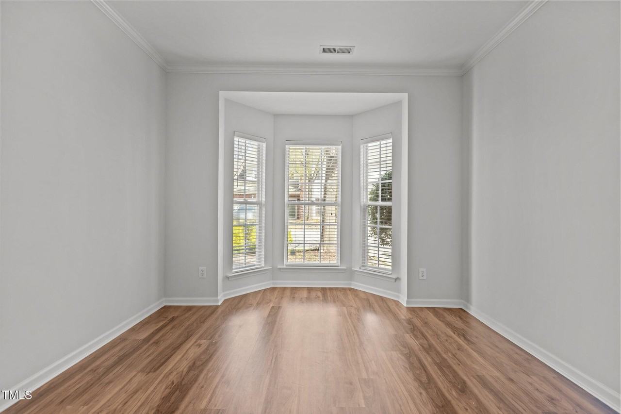 3509 Archdale Dr - Photo 6 of 45