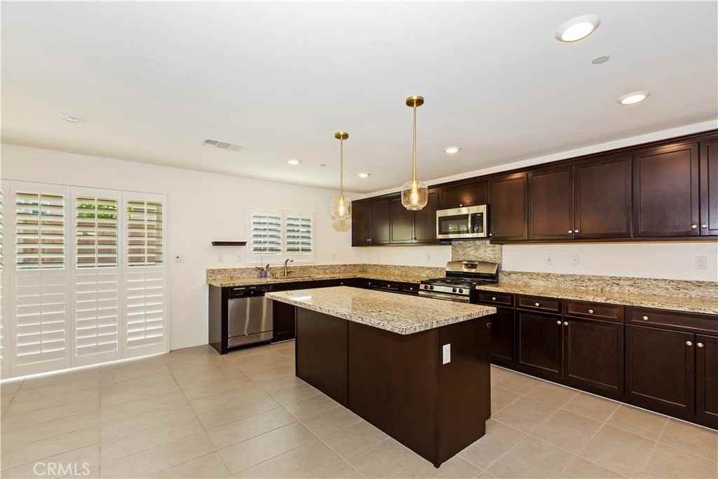 6341 Casey Way - Photo 6 of 27